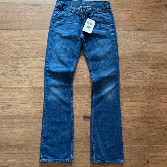 Levi's Denim - NWT Levi's Women's Straight Leg Blue Jeans Back Seam